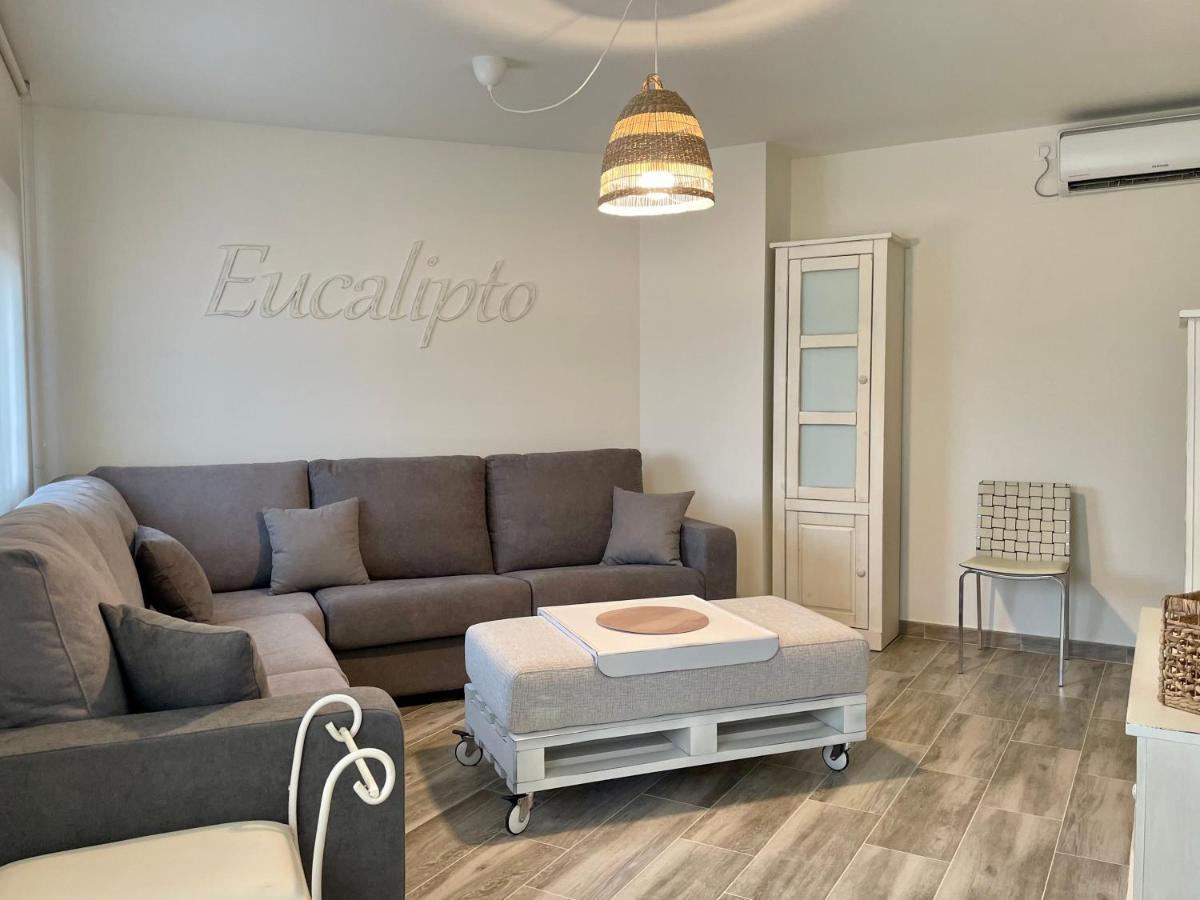 Апартаменты Apartamento Eucalipto Сотильо-де-ла-Адрада Экстерьер фото